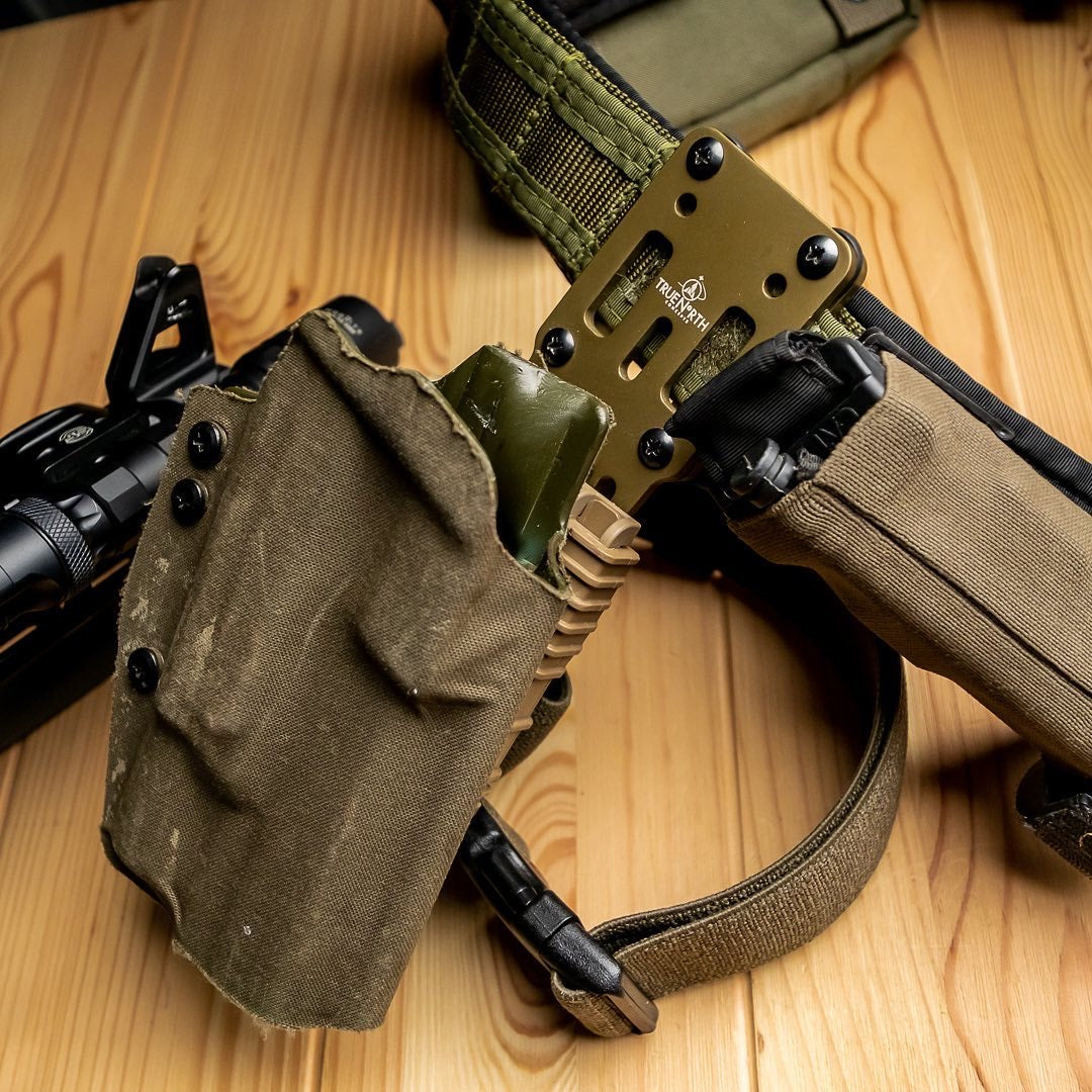 true north concepts modular holster adapter FDE with holster ホルスターアダプター