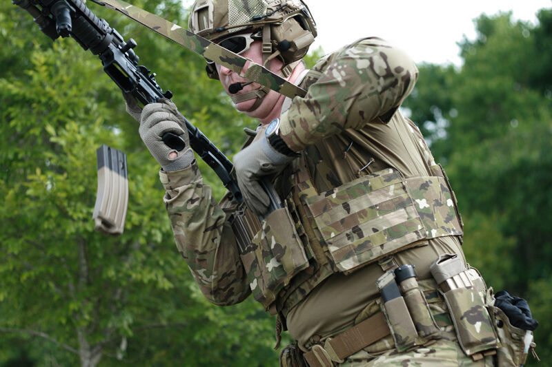 Blue Force Gear Ten-Speed Triple M4 Mag Pouch change プレートキャリア取付けM4マガジンポーチ マルチカム